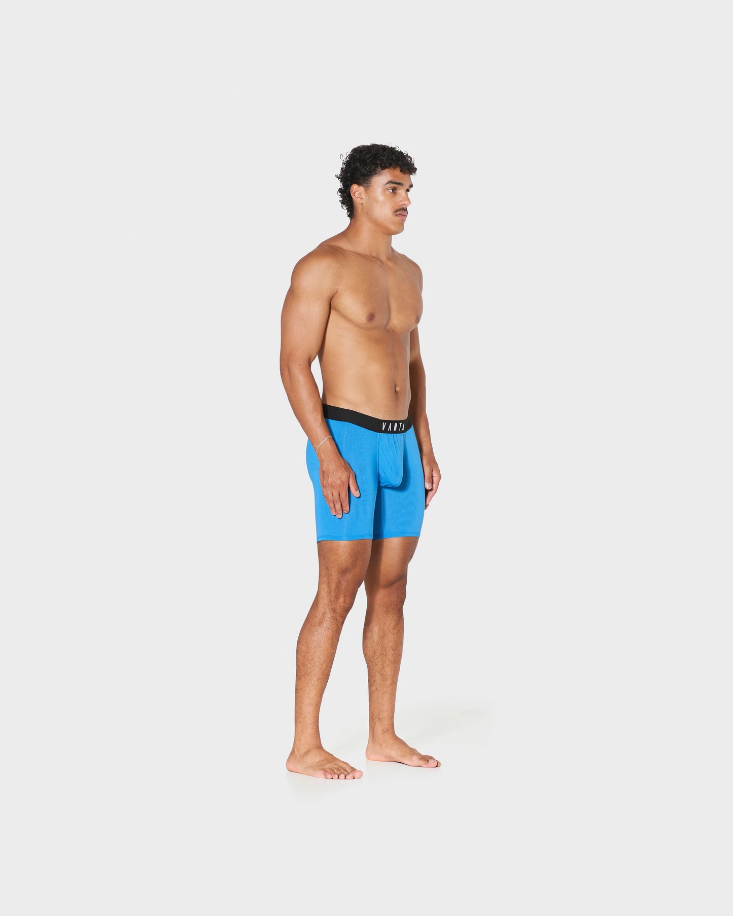 OCEAN BLUE (LANG)