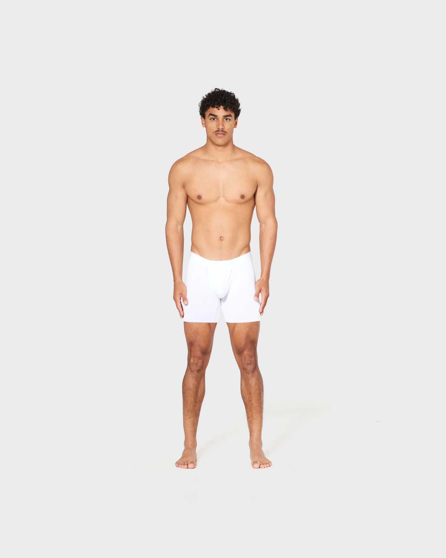 CLASSIC WHITE (LANG)