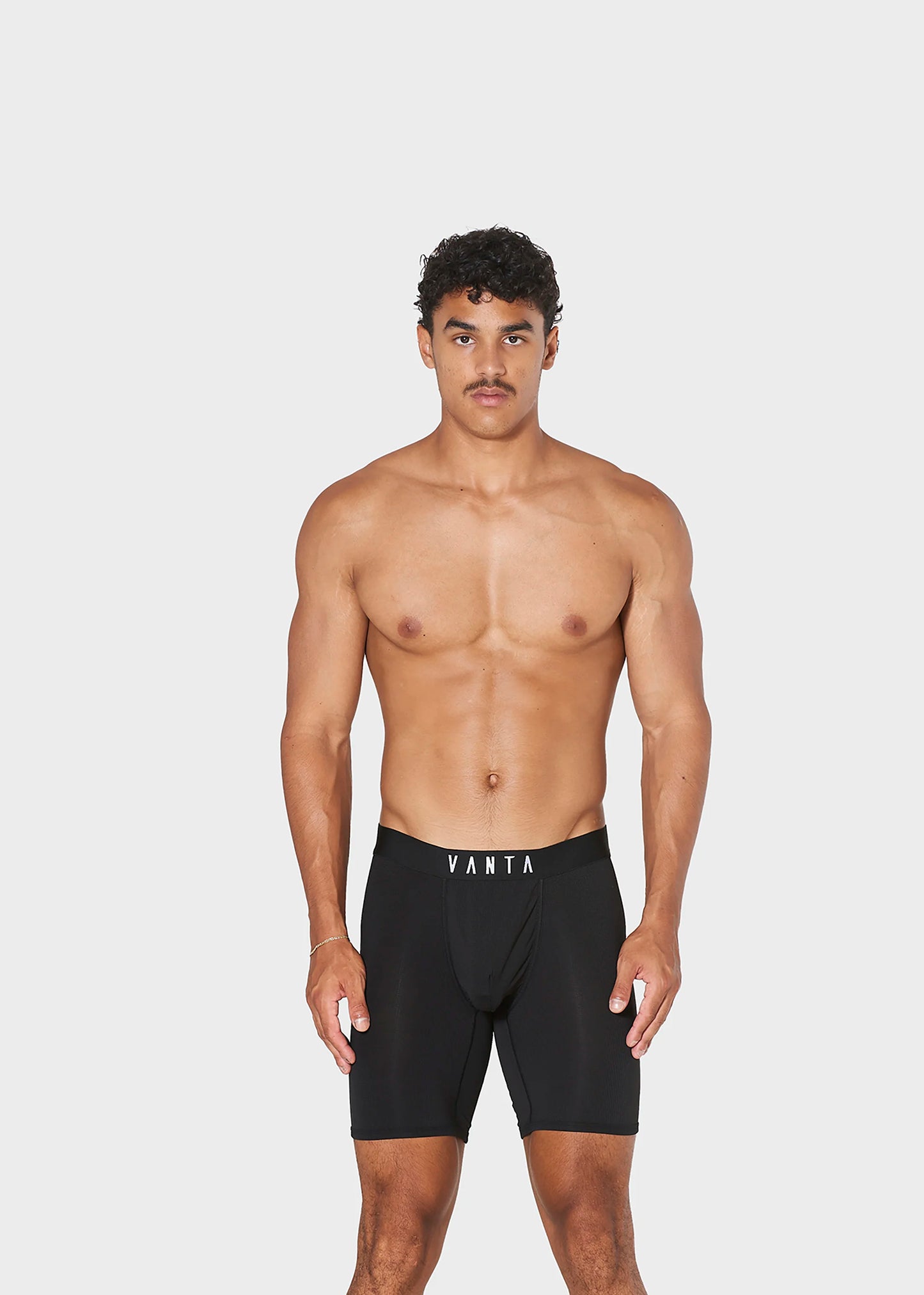 BLACK (LANG) (BIG POUCH)