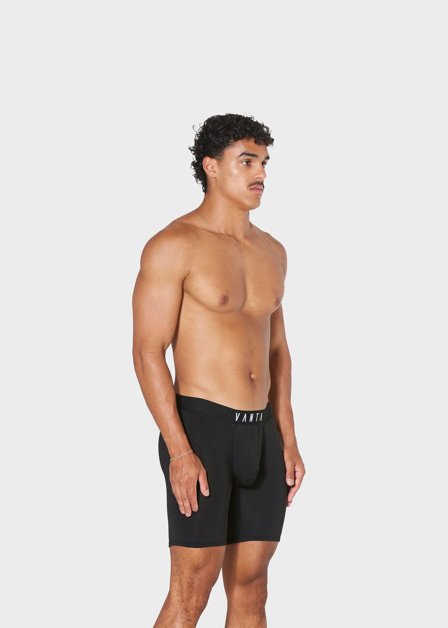 BLACK (LANG) (BIG POUCH)